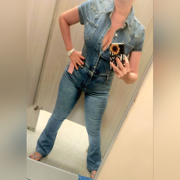 NWT, Juicy Couture Jeans jumpsuit, size M - Picture 3 of 7